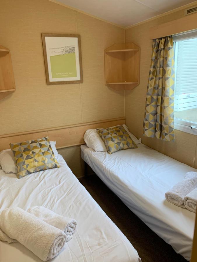Newquay Bay Porth Caravan Hotel Eksteriør billede