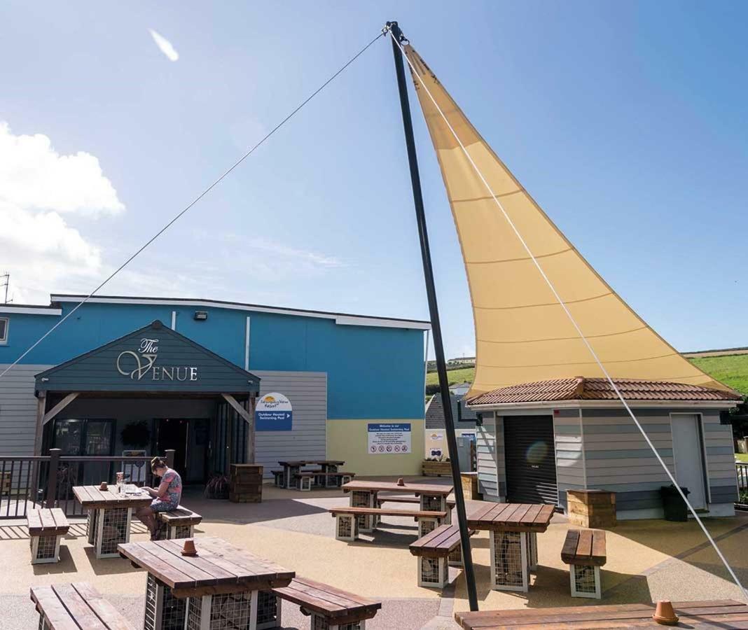 Newquay Bay Porth Caravan Hotel Eksteriør billede